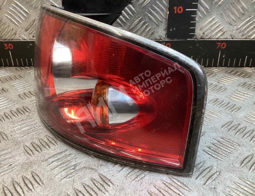 Фонарь задний правый Seat Ibiza III (6L) 2002-2008  Seat Ibiza Ibiza III (6L) 2002-2008