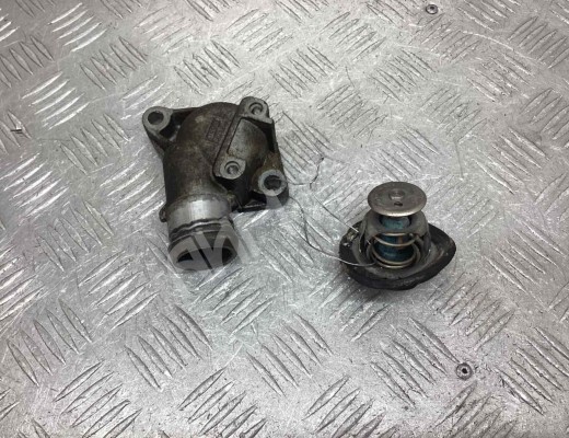 Корпус термостата Saab 9-3 I 1998-2002  Saab 9-3 9-3 I 1998-2002