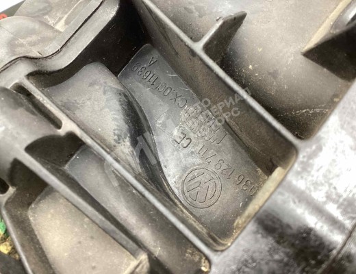 Коллектор впускной Volkswagen Golf IV (1J) 1997-2004  Volkswagen Golf Golf IV (1J) 1997-2004