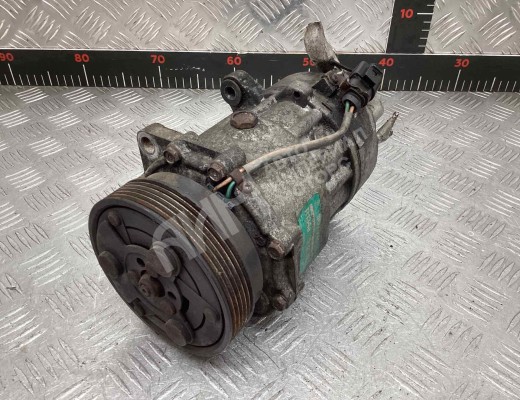 Компрессор кондиционера Volkswagen Golf IV (1J) 1997-2004  Volkswagen Golf Golf IV (1J) 1997-2004