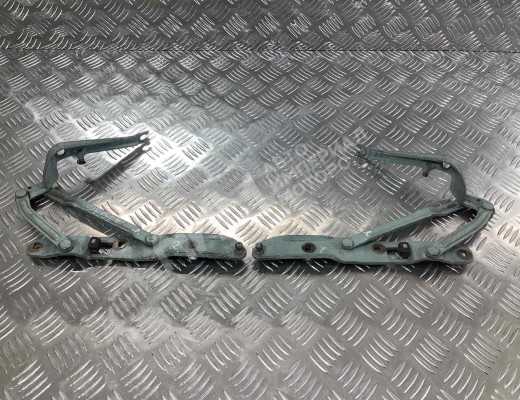 Петля крышки багажника BMW 5-Series (E39) 1995-2000  BMW 5-Series 5-Series (E39) 1995-2000