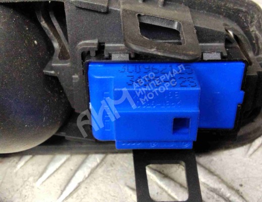 Ручка внутренняя передняя левая Volkswagen Passat B6 (3C) 2005-2010  Volkswagen Passat Passat B6 (3C) 2005-2010