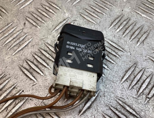 Кнопка (выключатель) Mercedes Vario (W670) 1996-2013  Mercedes Vario Vario (W670) 1996-2013