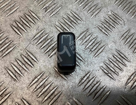 Кнопка (выключатель) Mercedes Vario (W670) 1996-2013  Mercedes Vario Vario (W670) 1996-2013