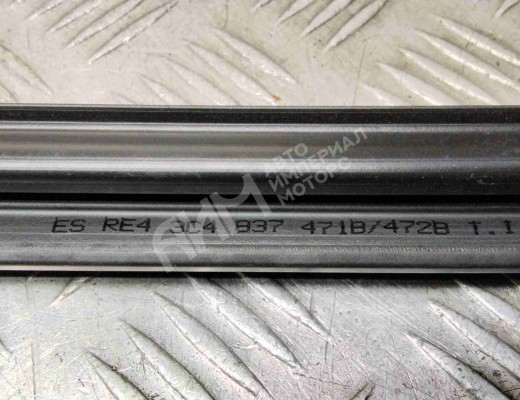Молдинг стекла двери передней правой внутренний Volkswagen Passat B6 (3C) 2005-2010  Volkswagen Passat Passat B6 (3C) 2005-2010