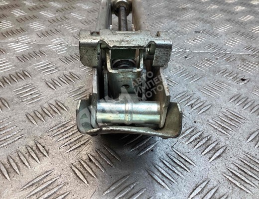 Домкрат Volkswagen Passat B5+ (3B) 2000-2005 рестайлинг  Volkswagen Passat Passat B5+ (3B) 2000-2005 рестайлинг