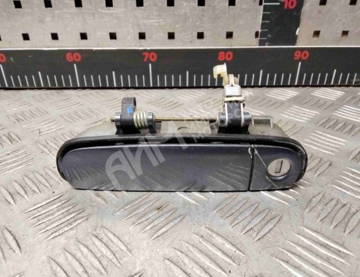 Ручка наружная передняя левая Audi A6 C5 (4B) 2001-2004 рестайлинг  Audi A6 A6 C5 (4B) 2001-2004 рестайлинг
