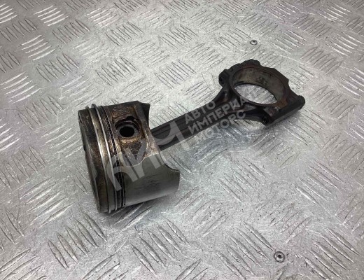 Поршень Volkswagen Golf IV (1J) 1997-2004  Volkswagen Golf Golf IV (1J) 1997-2004