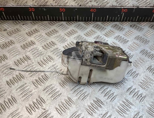 Замок двери передней правой Volkswagen Caddy II (9K) 1995-2003  Volkswagen Caddy Caddy II (9K) 1995-2003