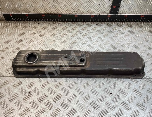 Клапанная крышка Volvo 740 1983-1992  Volvo 740 740 1983-1992