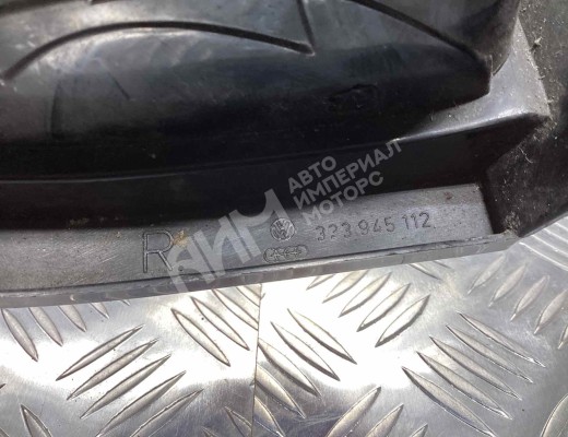 Фонарь задний правый Volkswagen Passat B3 1988-1993  Volkswagen Passat Passat B3 1988-1993