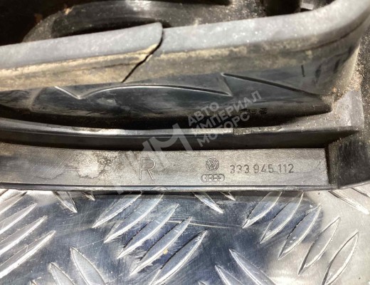 Фонарь задний правый Volkswagen Passat B3 1988-1993  Volkswagen Passat Passat B3 1988-1993