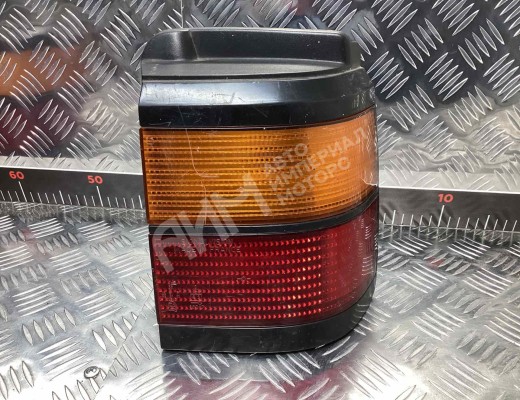 Фонарь задний правый Volkswagen Passat B3 1988-1993  Volkswagen Passat Passat B3 1988-1993