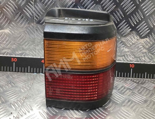 Фонарь задний правый Volkswagen Passat B3 1988-1993  Volkswagen Passat Passat B3 1988-1993