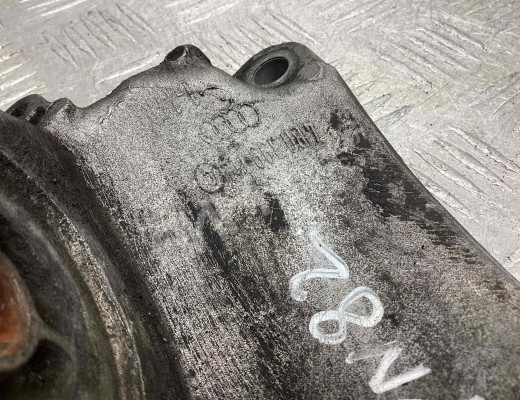 Кронштейн КПП Audi A6 C5 (4B) 2001-2004 рестайлинг  Audi A6 A6 C5 (4B) 2001-2004 рестайлинг
