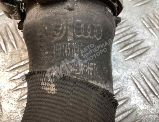 Патрубок интеркулера Audi A6 C6 (4F) 2004-2008  Audi A6 A6 C6 (4F) 2004-2008