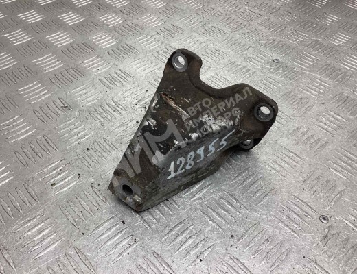 Кронштейн двигателя Audi A4 B5 (8D) 1994-1999  Audi A4 A4 B5 (8D) 1994-1999