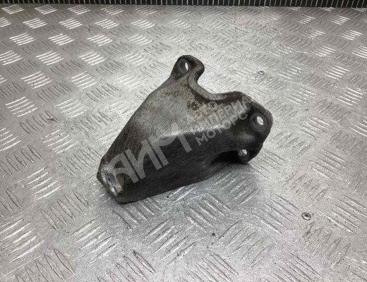 Кронштейн КПП Audi A4 B5 (8D) 1994-1999  Audi A4 A4 B5 (8D) 1994-1999