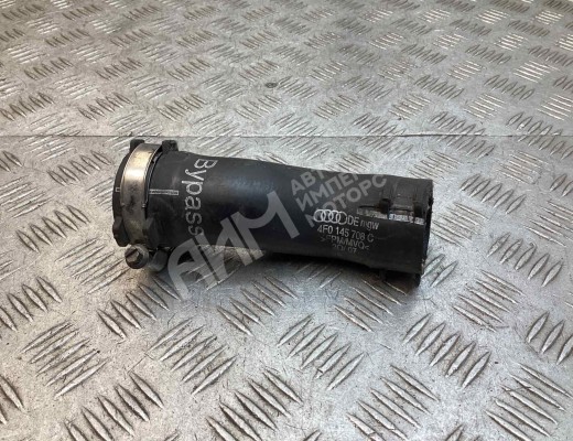 Патрубок интеркулера Audi A6 C6 (4F) 2004-2008  Audi A6 A6 C6 (4F) 2004-2008