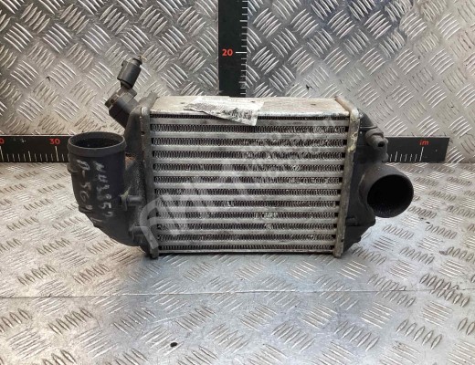 Интеркулер Volkswagen Passat B5+ (3B) 2000-2005 рестайлинг  Volkswagen Passat Passat B5+ (3B) 2000-2005 рестайлинг