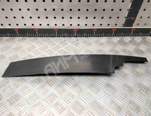 Накладка двери передней правой Chevrolet Cruze I (J300) 2009-2015  Chevrolet Cruze Cruze I (J300) 2009-2015
