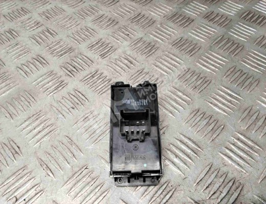 Кнопка стеклоподъемника переднего правого Chevrolet Cruze I (J300) 2009-2015  Chevrolet Cruze Cruze I (J300) 2009-2015