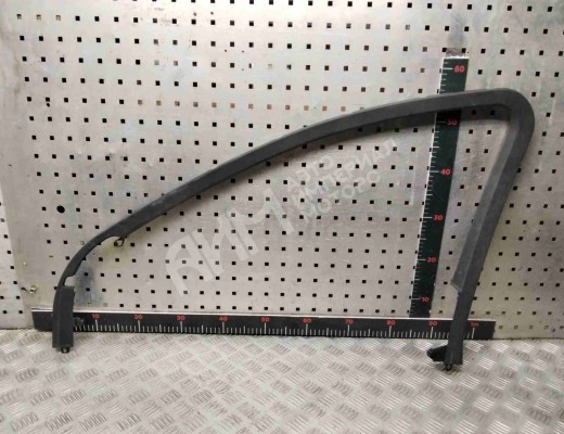 Накладка двери передней правой Chevrolet Cruze I (J300) 2009-2015  Chevrolet Cruze Cruze I (J300) 2009-2015