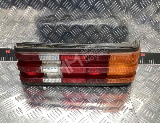 Фонарь задний правый Mercedes 190 (W201) 1982-1993  Mercedes 190 190 (W201) 1982-1993
