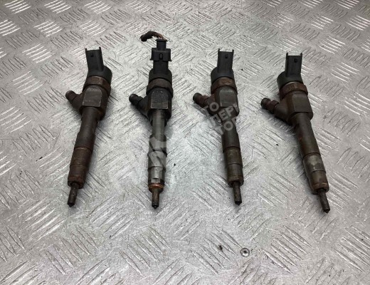 Форсунка Renault Megane I 1995-2002  Renault Megane Megane I 1995-2002