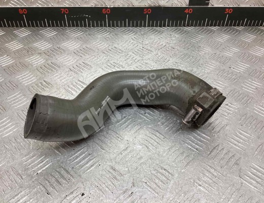 Патрубок интеркулера Renault Megane II 2006-2009 рестайлинг  Renault Megane Megane II 2006-2009 рестайлинг
