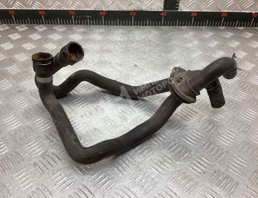 Патрубок отопителя (печки) Audi A6 C5 (4B) 2001-2004 рестайлинг  Audi A6 A6 C5 (4B) 2001-2004 рестайлинг