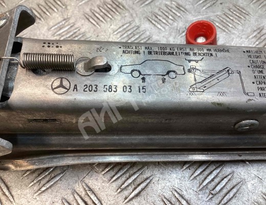 Домкрат Mercedes C (W203) 2000-2004  Mercedes C C (W203) 2000-2004