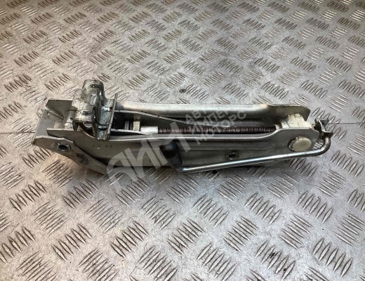Домкрат Volkswagen Passat B5+ (3B) 2000-2005 рестайлинг  Volkswagen Passat Passat B5+ (3B) 2000-2005 рестайлинг