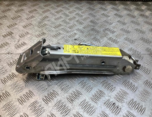 Домкрат Volkswagen Passat B5+ (3B) 2000-2005 рестайлинг  Volkswagen Passat Passat B5+ (3B) 2000-2005 рестайлинг