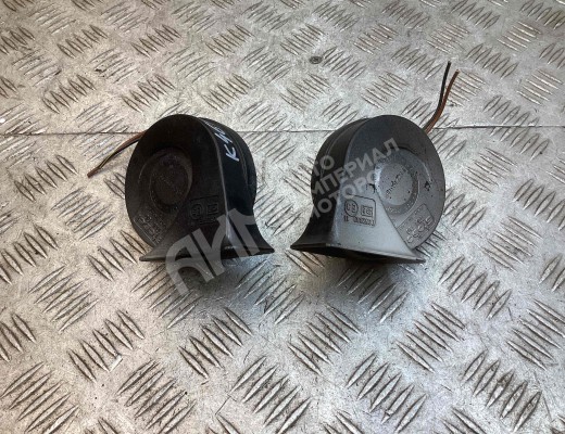 Сигнал (клаксон) Audi A6 C5 (4B) 2001-2004 рестайлинг  Audi A6 A6 C5 (4B) 2001-2004 рестайлинг