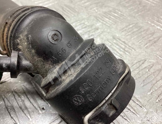 Патрубок радиатора Skoda Fabia II (5J) 2007-2014  Skoda Fabia Fabia II (5J) 2007-2014