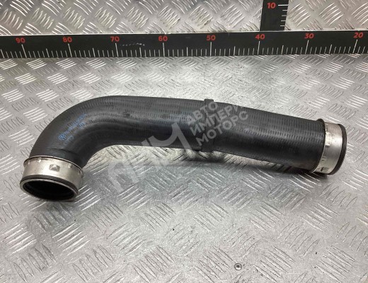 Патрубок интеркулера Volkswagen Touran I (1T) 2003-2006  Volkswagen Touran Touran I (1T) 2003-2006