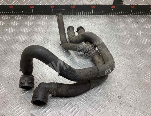 Патрубок отопителя (печки) Volkswagen Golf+ V (5M) 2005-2014  Volkswagen Golf Plus Golf+ V (5M) 2005-2014