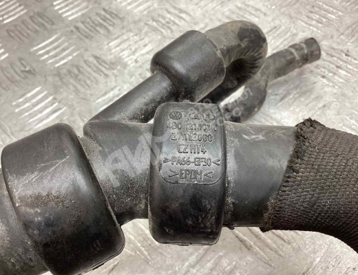 Патрубок радиатора Audi A6 C5 (4B) 2001-2004 рестайлинг  Audi A6 A6 C5 (4B) 2001-2004 рестайлинг