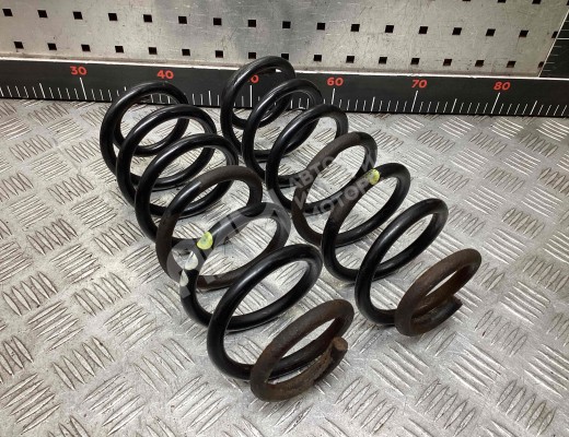 Пружина задняя Peugeot 307 (3A/3H) 2001-2005  Peugeot 307 307 (3A/3H) 2001-2005