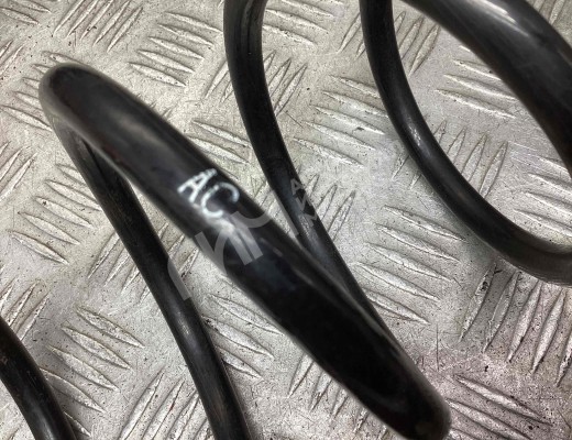 Пружина задняя Opel Corsa D 2006-2010  Opel Corsa Corsa D 2006-2010