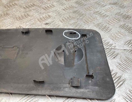 Крышка аккумулятора Audi A4 B6 (8EC, 8E5) 2000-2004  Audi A4 A4 B6 (8EC, 8E5) 2000-2004
