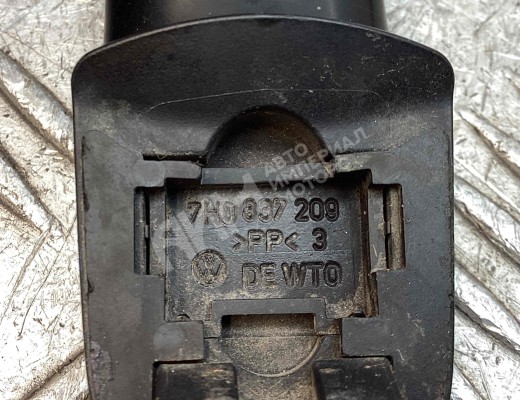 Ручка наружная передняя левая Volkswagen Transporter T4 (7D) 1997-2003 рестайлинг  Volkswagen Transporter Transporter T4 (7D) 1997-2003 рестайлинг