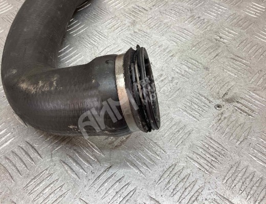 Патрубок интеркулера Peugeot 407 2004-2010  Peugeot 407 407 2004-2010