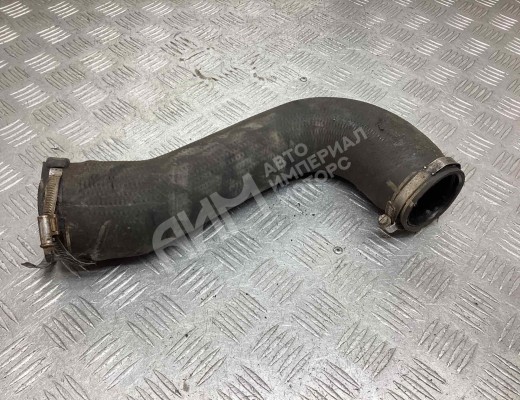 Патрубок интеркулера Peugeot 807 2002-2014  Peugeot 807 807 2002-2014