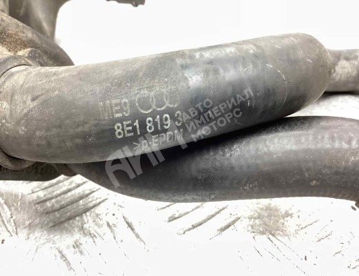 Патрубок отопителя (печки) Audi A4 B6 (8EC, 8E5) 2000-2004  Audi A4 A4 B6 (8EC, 8E5) 2000-2004