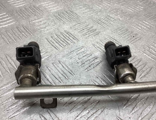 Форсунка Opel Vectra C 2002-2005  Opel Vectra Vectra C 2002-2005