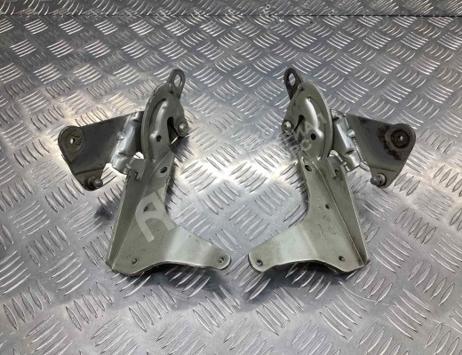 Петля капота Renault Espace IV 2002-2006  Renault Espace Espace IV 2002-2006