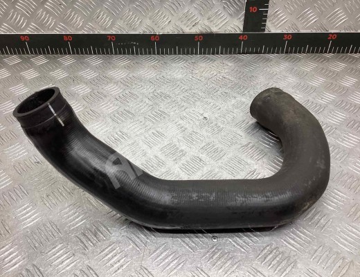 Патрубок интеркулера Audi A6 C5 (4B) 2001-2004 рестайлинг  Audi A6 A6 C5 (4B) 2001-2004 рестайлинг