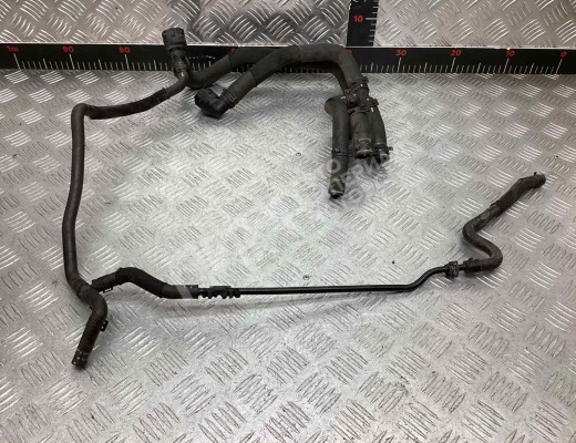 Патрубок отопителя (печки) Volkswagen Touran I (1T) 2003-2006  Volkswagen Touran Touran I (1T) 2003-2006